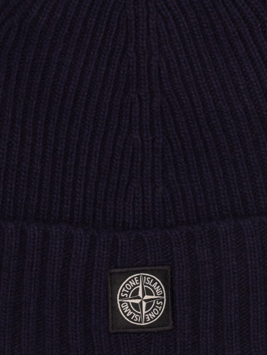Stone Island: Logo patch wool blend knit beanie - Blue - kids-boys_1 | Luisa Via Roma