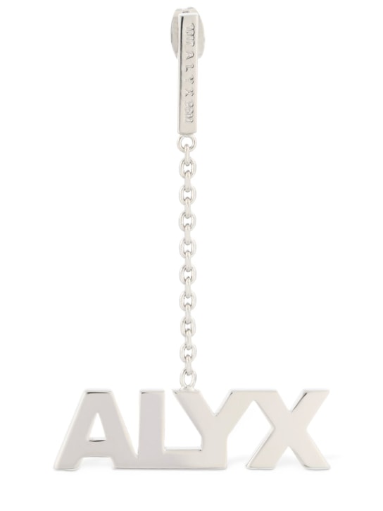1017 Alyx 9sm: Logo pendant mono earring - Silver - men_0 | Luisa Via Roma