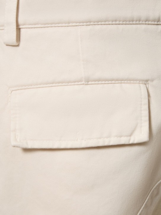 Brunello Cucinelli: Pantalones cargo de algodón - Blanco Opaco - men_1 | Luisa Via Roma