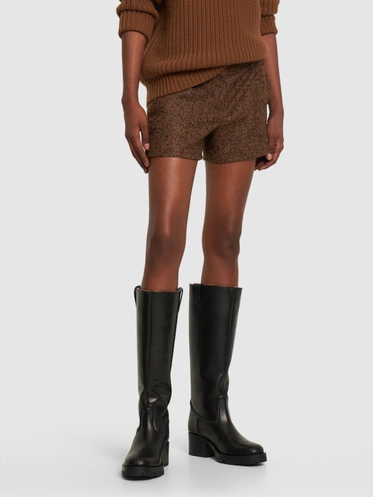 Chloé: 60mm Mallo leather & shearling boots - Black - women_1 | Luisa Via Roma
