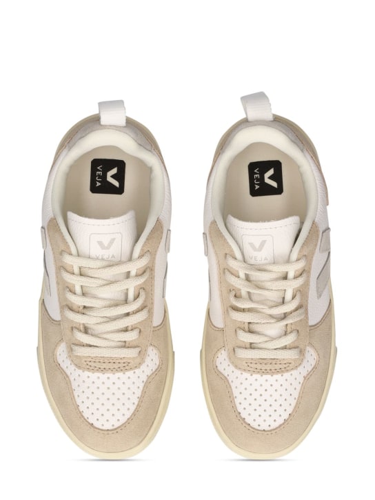 Veja: V-10 chrome-free leather sneakers - Off White - kids-girls_1 | Luisa Via Roma