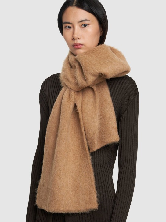 BY FAR: Solid brushed alpaca blend scarf - Camel - women_1 | Luisa Via Roma