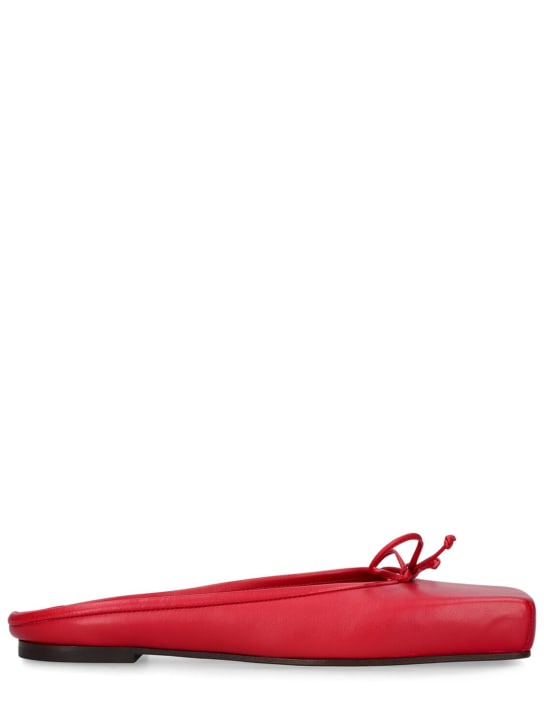 Jacquemus: 5mm Flat leather mules - Red - women_0 | Luisa Via Roma
