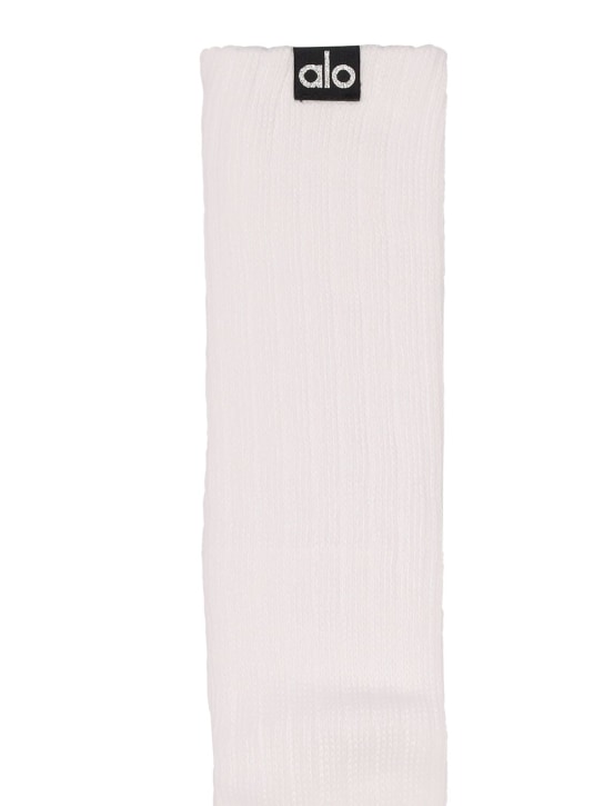 Alo Yoga: Scrunch cotton blend socks - White - women_1 | Luisa Via Roma
