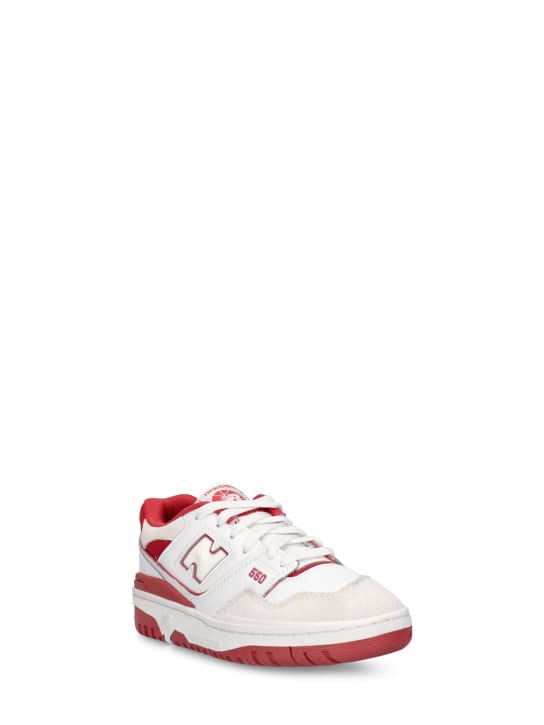 New Balance: Sneakers 550 - Blanco/Rojo - kids-girls_1 | Luisa Via Roma