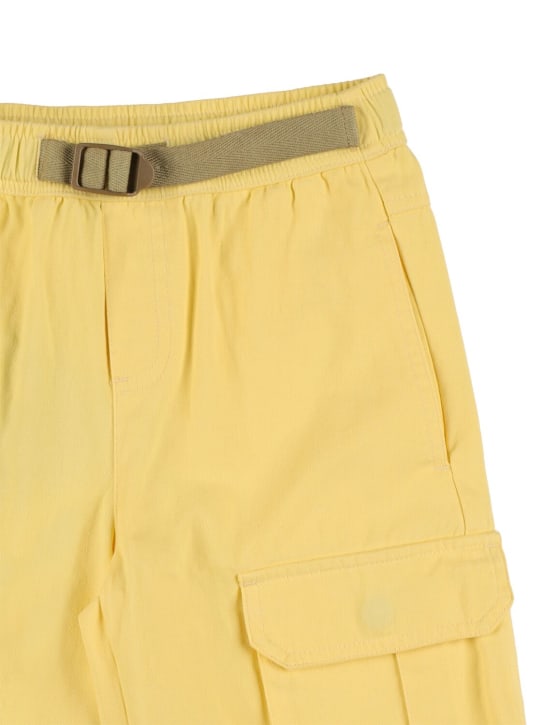 Stella Mccartney Kids: Shorts de gabardina de algodón orgánico - Amarillo - kids-boys_1 | Luisa Via Roma