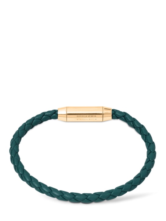Bottega Veneta: Armband aus geflochtenem Leder - Smaragdgrün - men_0 | Luisa Via Roma