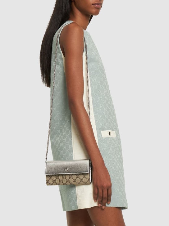 Gucci: Tasche aus Leder und Canvas „Petite Marmont“ - Ebony/Silver - women_1 | Luisa Via Roma