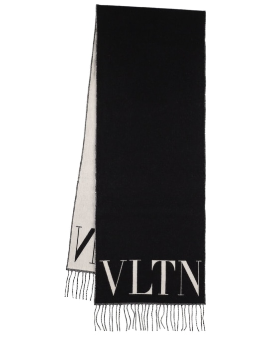 Valentino Garavani: VLTN羊绒&羊毛围巾 - Black/White - men_0 | Luisa Via Roma