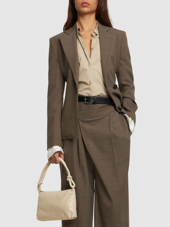 St. Agni: Sac porté épaule en cuir détail nœud - Cool White - women_1 | Luisa Via Roma