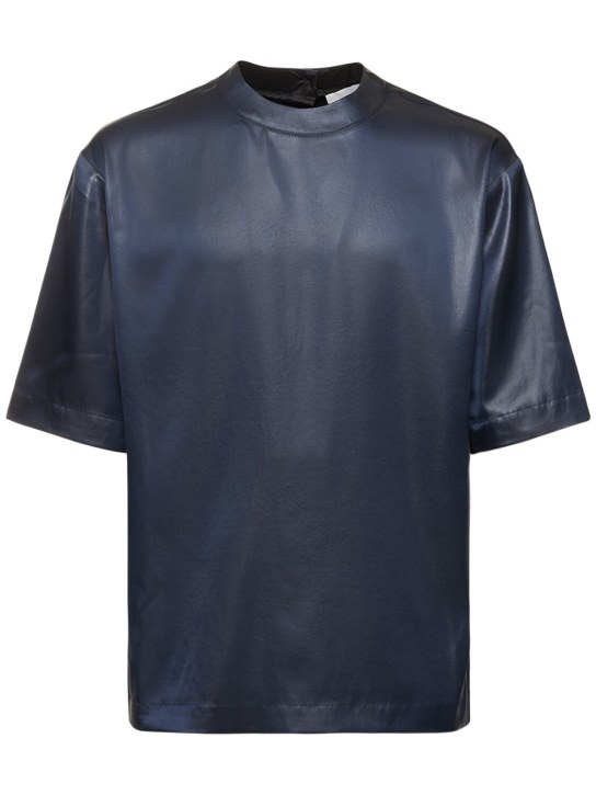 Nanushka: Camiseta Boxy de satén techno - Azul Marino - men_0 | Luisa Via Roma