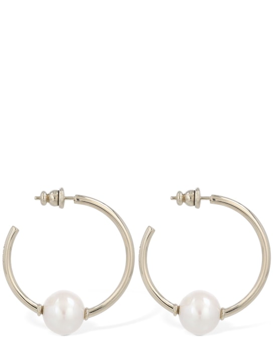 Chloé: Pendientes de aro con perlas - Oro/Blanco - women_0 | Luisa Via Roma