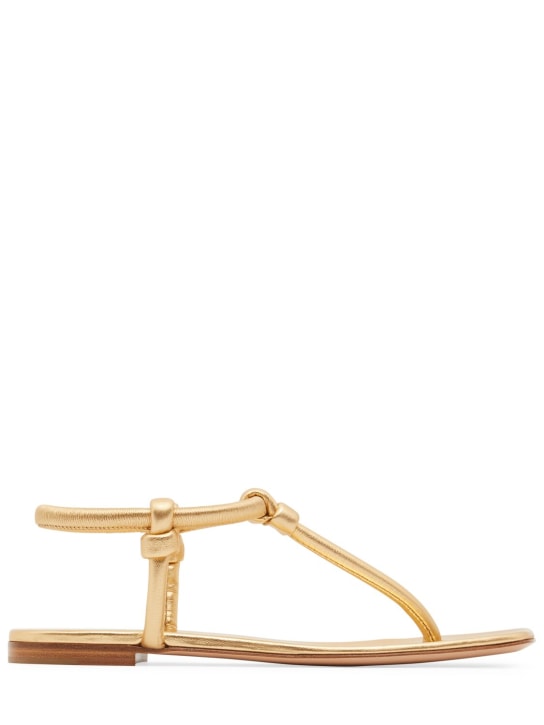 Gianvito Rossi: 5mm Metallic leather flat thong sandals - Gold - women_0 | Luisa Via Roma