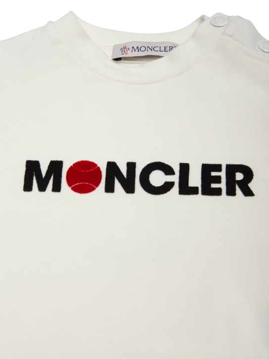 Moncler: Logo stretch cotton jersey l/s t-shirt - White - kids-boys_1 | Luisa Via Roma
