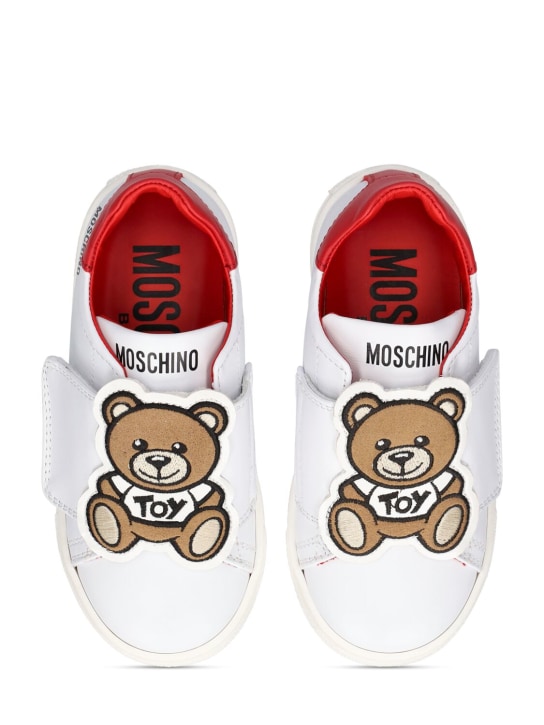 Moschino: Teddy patch leather strap sneakers - White/Red - kids-girls_1 | Luisa Via Roma