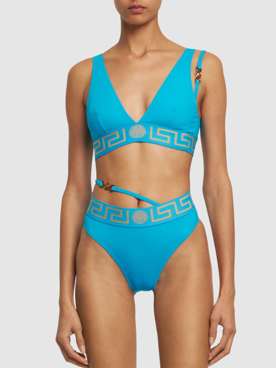Versace: Haut de bikini à logo Greca - Bleu Clair - women_1 | Luisa Via Roma