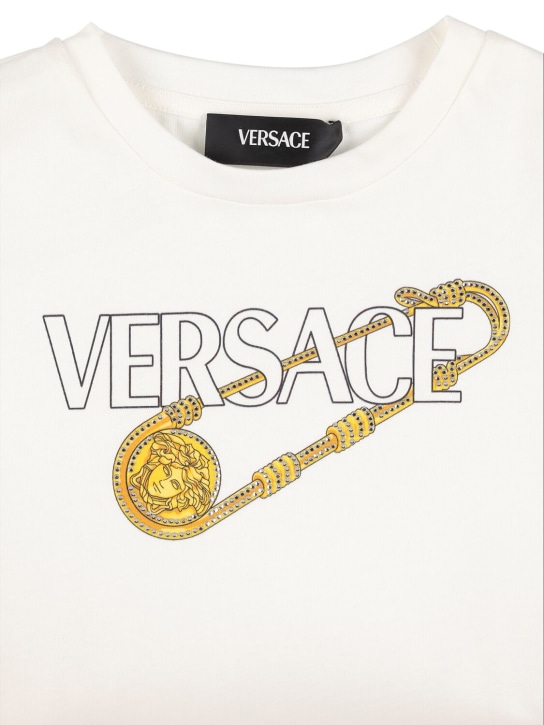 Versace: T-shirt in jersey di cotone con stampa - Bianco/Nero - kids-boys_1 | Luisa Via Roma