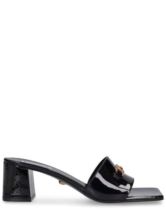 Versace: 55mm hohe Mules mit Lackleder - Schwarz - women_0 | Luisa Via Roma