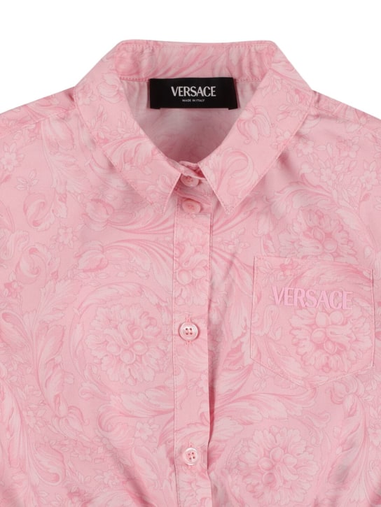 Versace: Bauchfreies Hemd aus bestickter Baumwollpopeline - Rosa - kids-girls_1 | Luisa Via Roma
