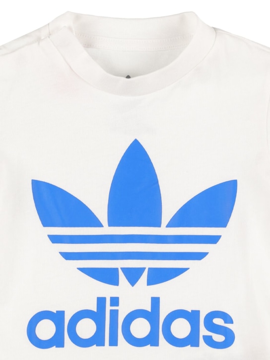 adidas Originals: T-shirt & short en coton mélangé imprimé logo - Bleu - kids-boys_1 | Luisa Via Roma