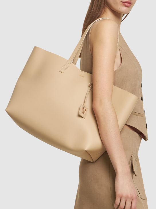Versace: Leather tote bag - Sand - women_1 | Luisa Via Roma