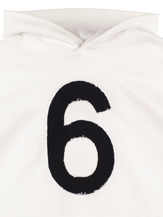 MM6 Maison Margiela: Sweat-shirt en coton à logo - Blanc - kids-boys_1 | Luisa Via Roma