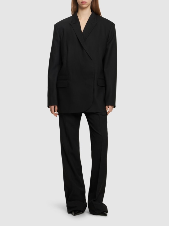 David Koma: Back circle cutout tailored wool jacket - Black - women_1 | Luisa Via Roma