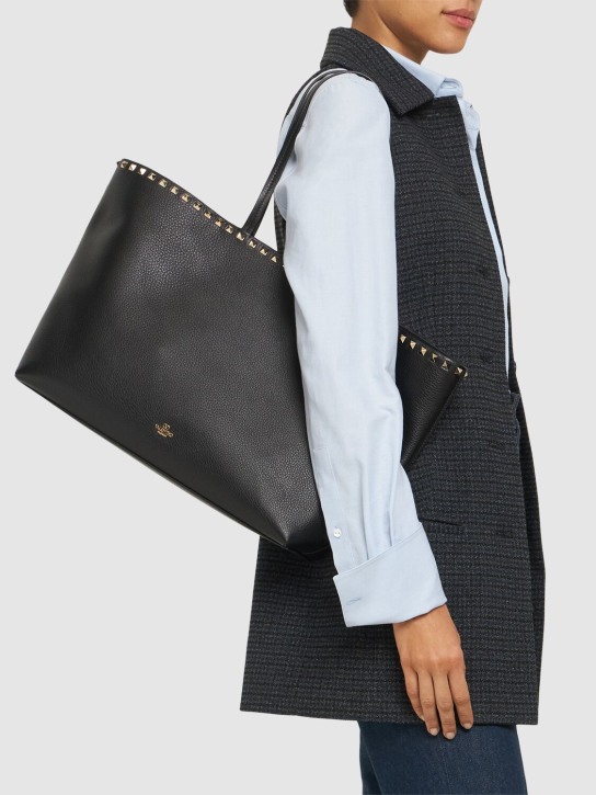 Valentino Garavani: Large Rockstud leather tote bag - Black - women_1 | Luisa Via Roma