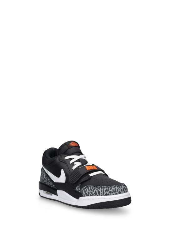 Nike: Sneakers Air Jordan Legacy 312 Low - Black/White-wol - kids-boys_1 | Luisa Via Roma