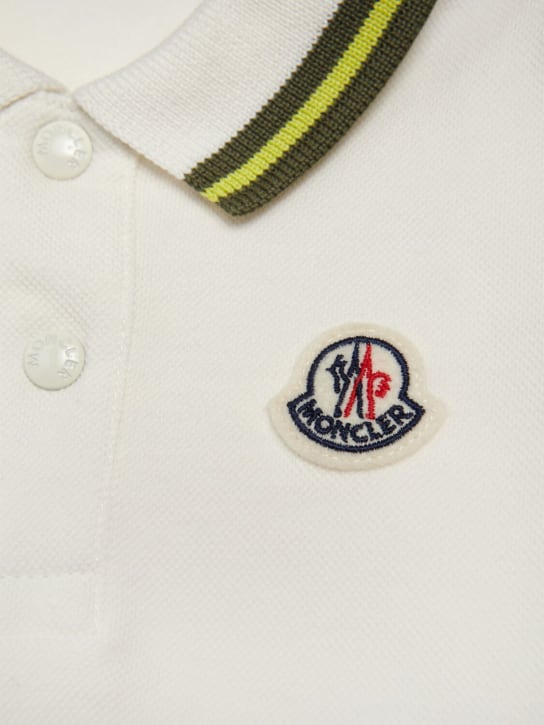 Moncler: Polo en coton mélangé stretch à logo - Blanc - kids-boys_1 | Luisa Via Roma