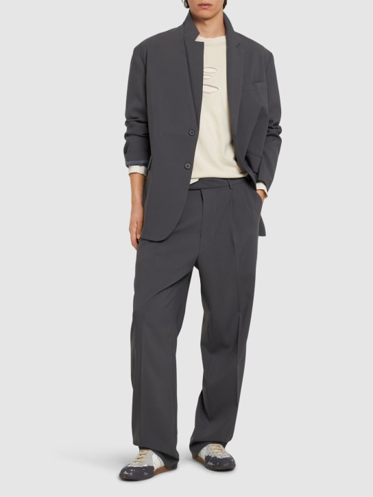 The Frankie Shop: Beo midweight light stretch suit pants - Charcoal - men_1 | Luisa Via Roma