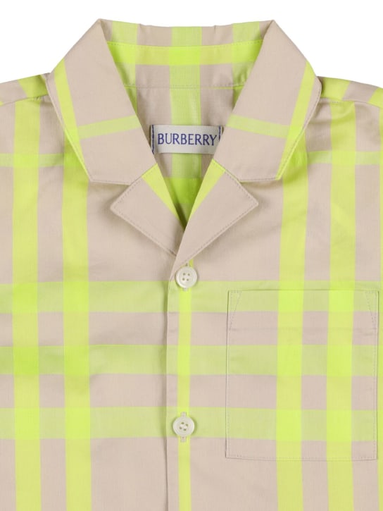 Burberry: Camicia in popeline di cotone con logo - Bianco/Giallo - kids-boys_1 | Luisa Via Roma