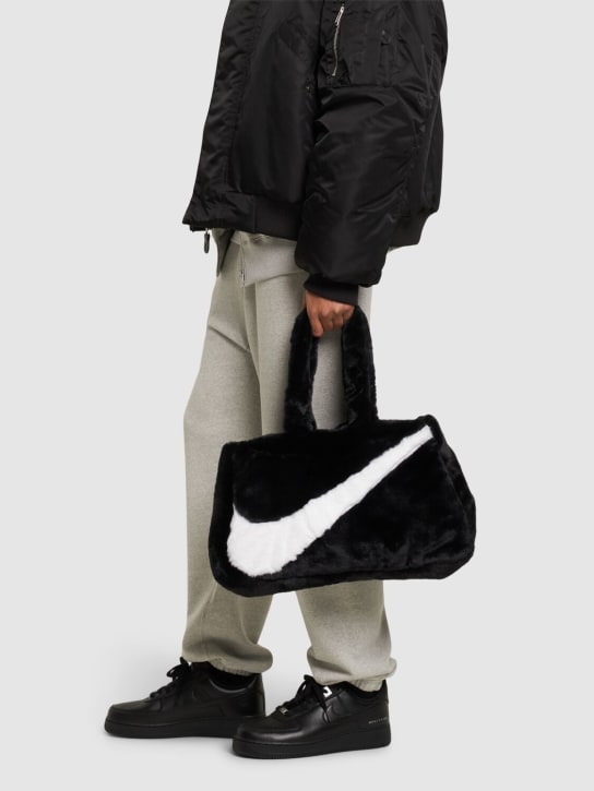Nike: Faux fur tote bag - Black/Black/Whi - men_1 | Luisa Via Roma
