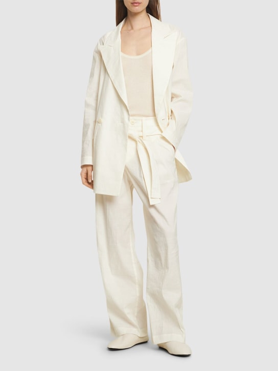ISSEY MIYAKE: Belted linen blend pants - White - women_1 | Luisa Via Roma