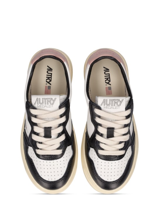 Autry: Sneakers Medalist con cordones - Multicolor - kids-girls_1 | Luisa Via Roma