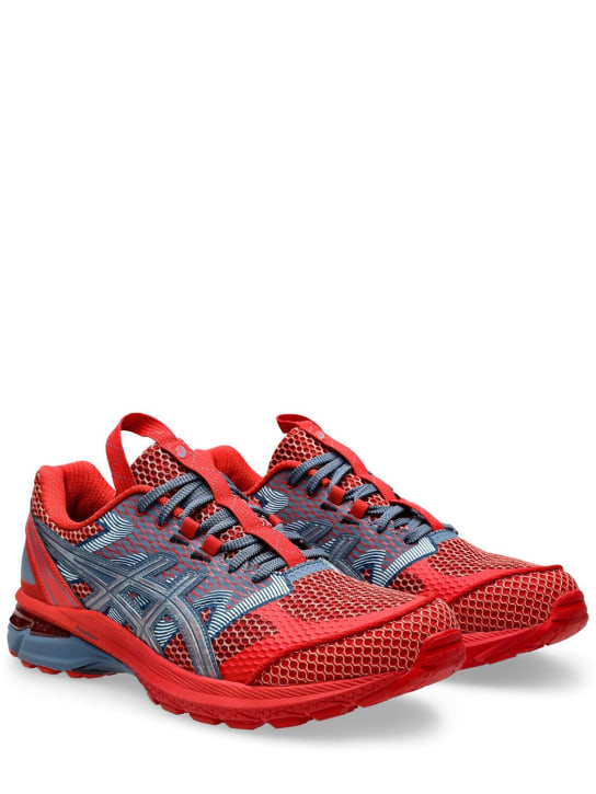 Asics: US4-S Gel-Terrain sneakers - Red/Wood Crepe - men_1 | Luisa Via Roma