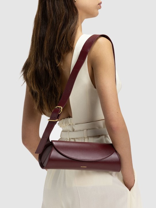 Jil Sander: Petit sac porté épaule en cuir Cannolo - Garnet Red - women_1 | Luisa Via Roma
