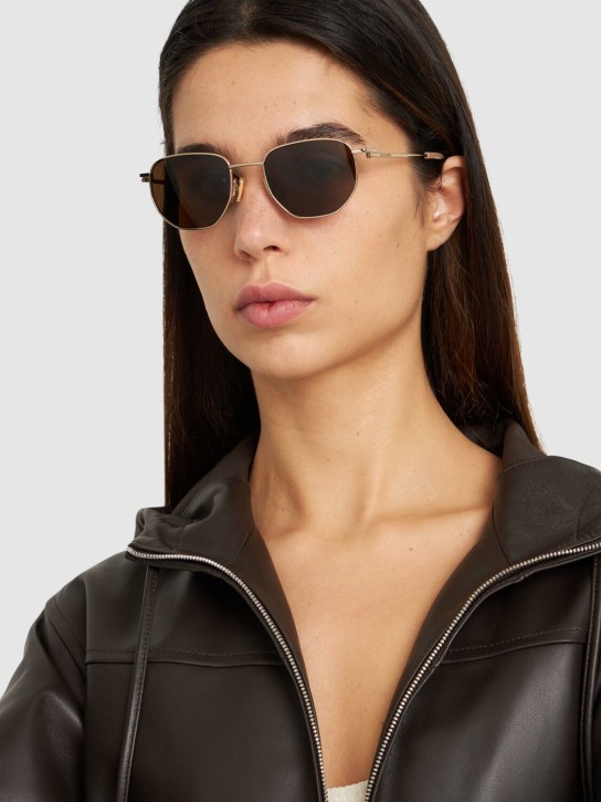 Bottega Veneta: BV1301S metal sunglasses - Gold/Brown - women_1 | Luisa Via Roma