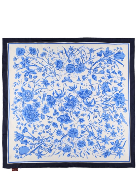 Gucci: Foulard en soie imprimé floral - Blanc/Bleu Ciel - women_0 | Luisa Via Roma
