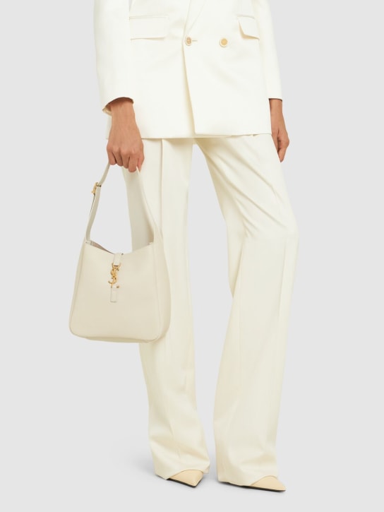 Saint Laurent: Small Le 5 à 7 leather shoulder bag - Blanc Vintage - women_1 | Luisa Via Roma