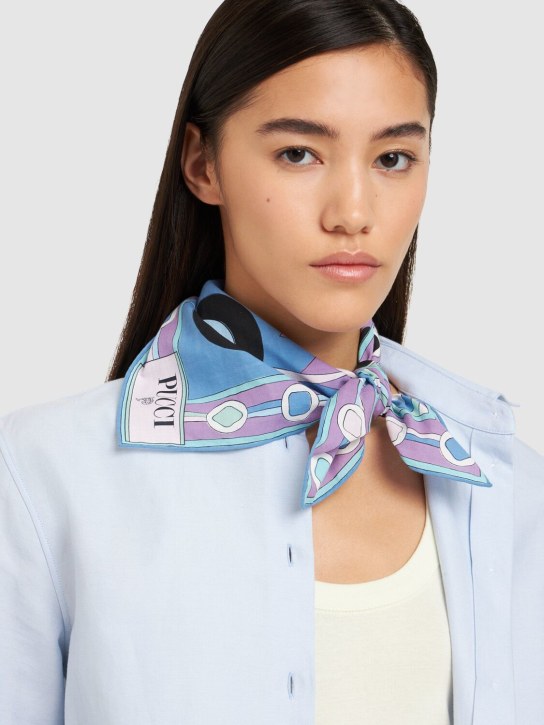 Pucci: Pañuelo de algodón con estampado - Púrpura/Azul - women_1 | Luisa Via Roma