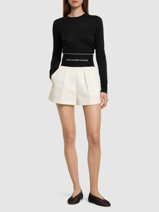 Alexander Wang: Cotton safari shorts w/ logo waistband - White - women_1 | Luisa Via Roma