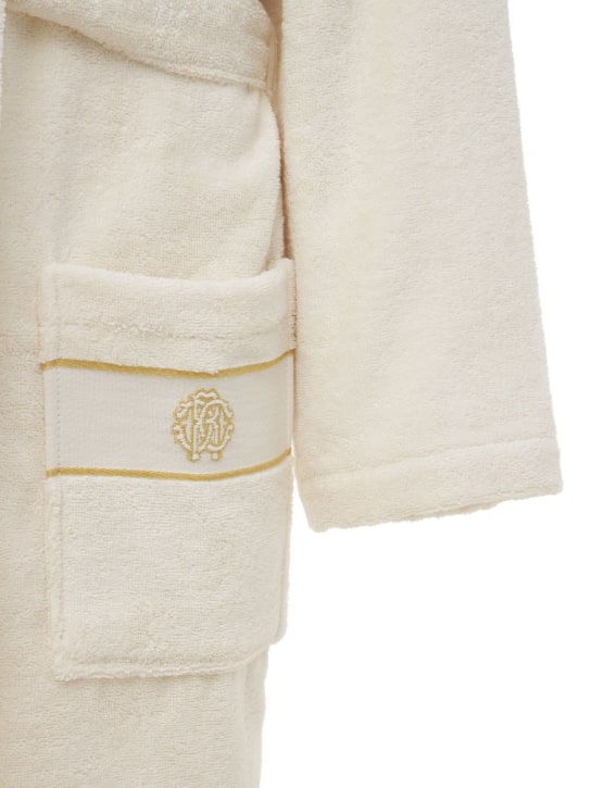 Roberto Cavalli: Gold New hooded cotton bathrobe - Ivory - ecraft_1 | Luisa Via Roma