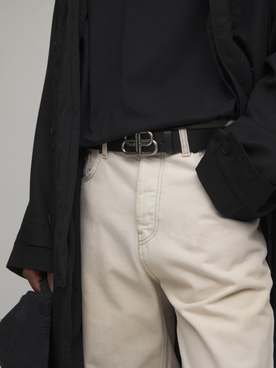 Balenciaga: 3.5cm BB Buckle leather belt - Black - men_1 | Luisa Via Roma