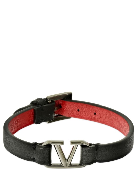 Valentino Garavani: V logo bicolor leather belt bracelet - Black/Red - men_0 | Luisa Via Roma