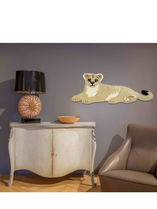 Studio Maleki: Baby lion rug - Brown - ecraft_1 | Luisa Via Roma