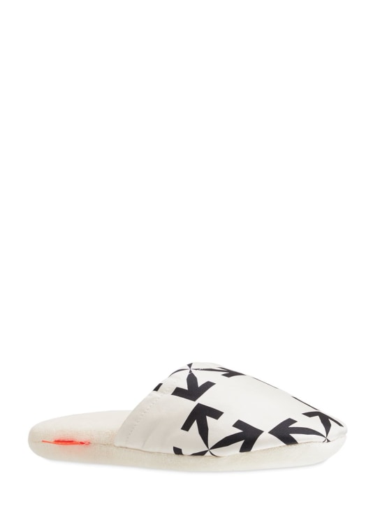 Off-White: Arrow pattern slippers - White - ecraft_1 | Luisa Via Roma