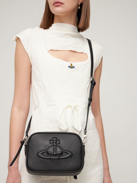 Vivienne Westwood: Anna leather camera bag - Black - women_1 | Luisa Via Roma
