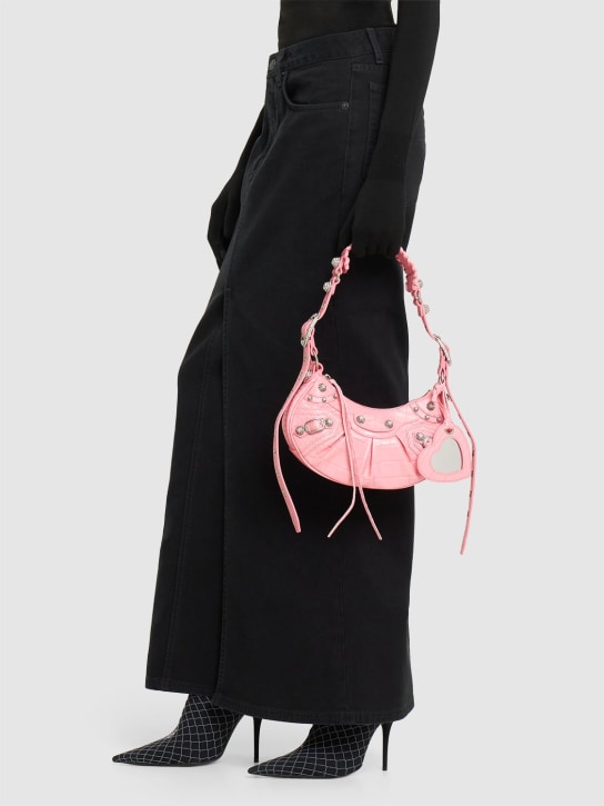 Balenciaga: Bolso de hombro Le Cagole XS de piel grabada - Sweet Pink - women_1 | Luisa Via Roma