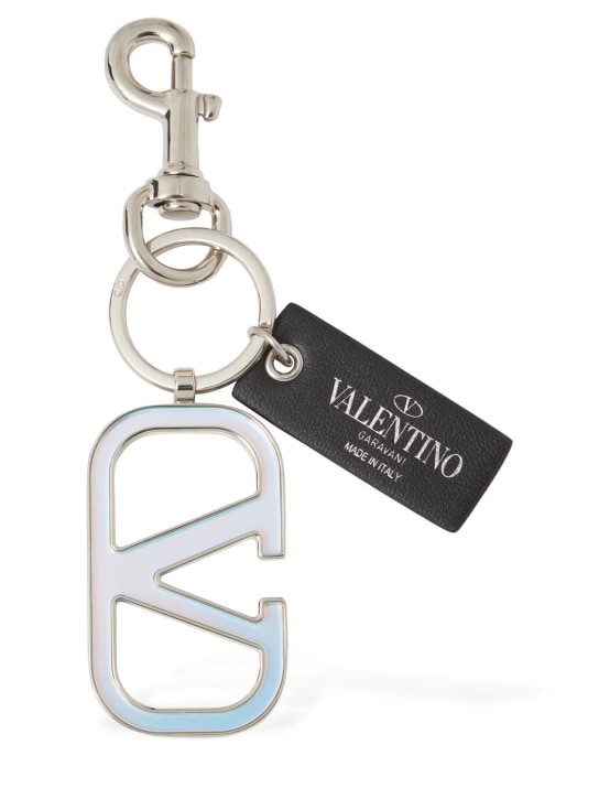 Valentino Garavani: V logo & leather charms key holder - Silver/White - men_0 | Luisa Via Roma